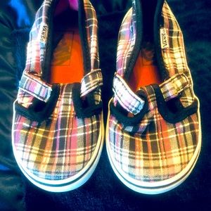 Girls vans size 7.5 toddler